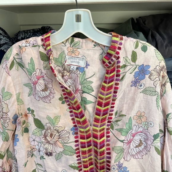 Johnny was Paris effortless top size medium - Picture 5 of 5